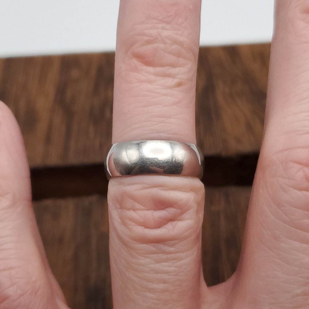 Size 6 925 Sterling Silver Cool Bright Wide Small Ring